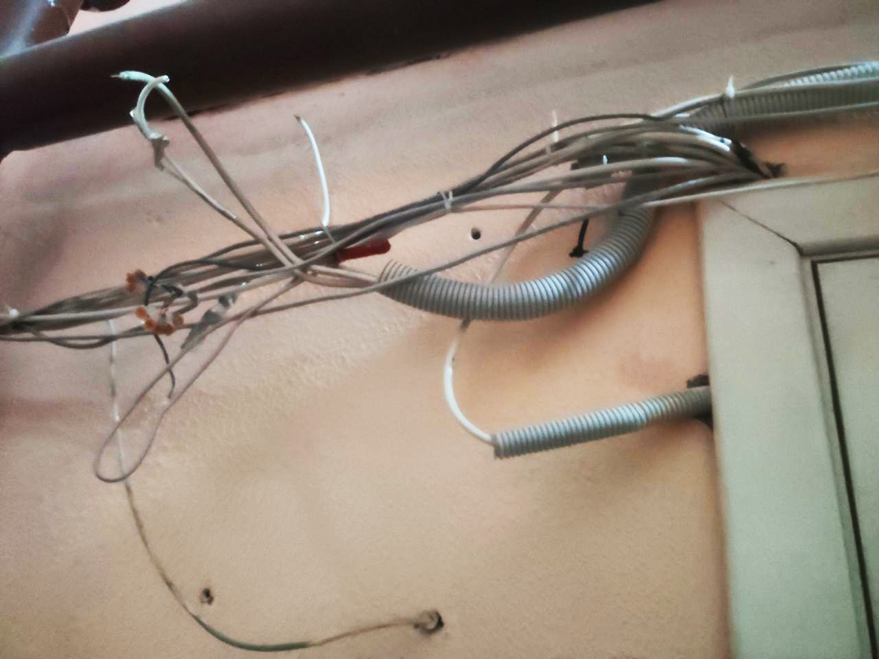 Twisted pair cable in an unprotected place (lobby of a residential building) Twisted pair cable in an unprotected place (lobby of a residential building)