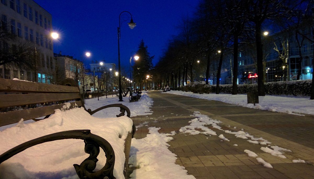 Another night shot from the Nexus 5