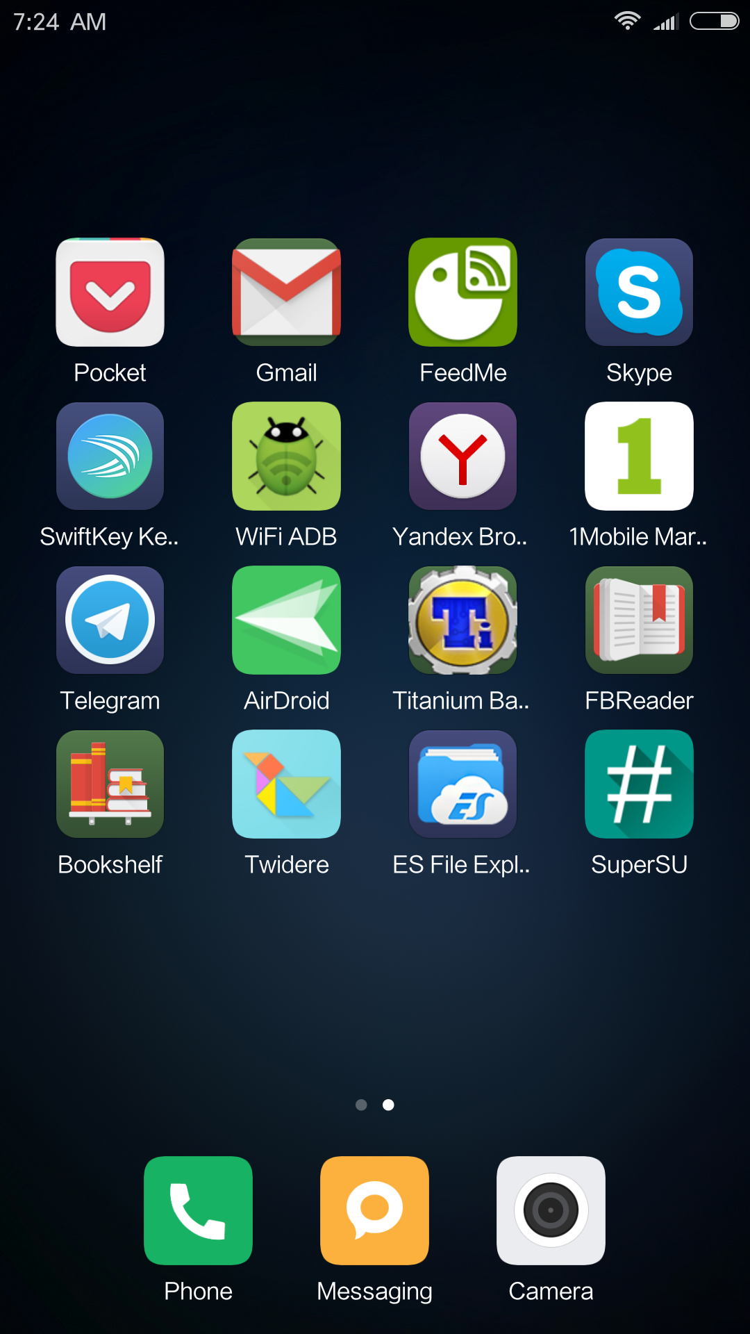 Sleek stock app icons vs colorful chaos from third‑party apps
